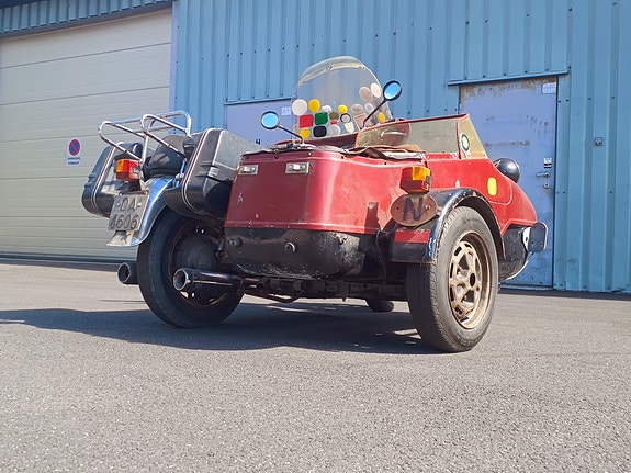 Moto Guzzi V7 Special 4 of 5