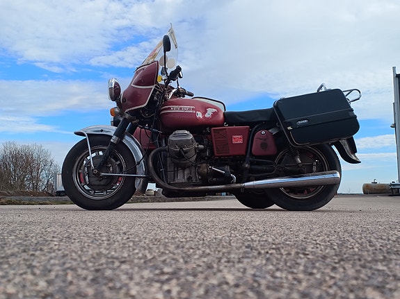 Moto Guzzi V7 Special 2 of 5