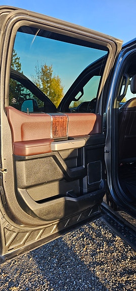 Ford F-350 21 of 25