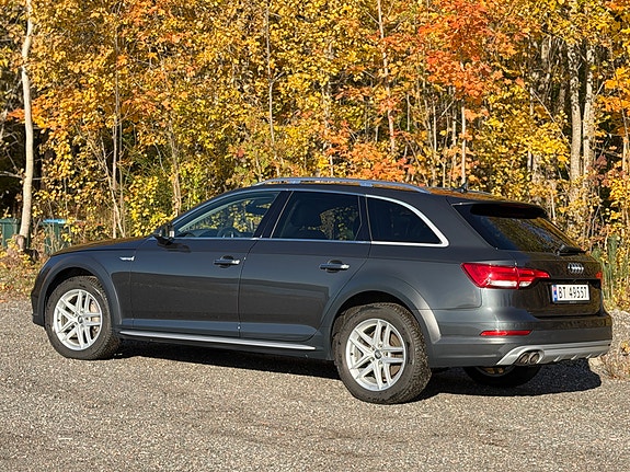 Audi A4 allroad 5 of 14