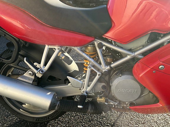 Ducati ST4 8 of 17