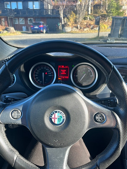 Alfa Romeo 159 7 of 24