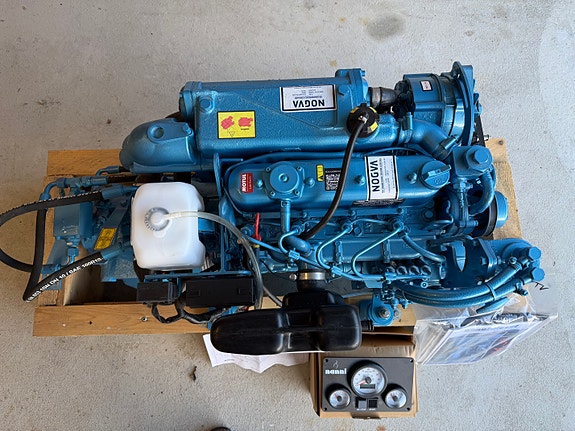 Nogva Nanni N34.38 med hydraulisk Twin Disc Gear TM345 med Slureventil 8 of 22