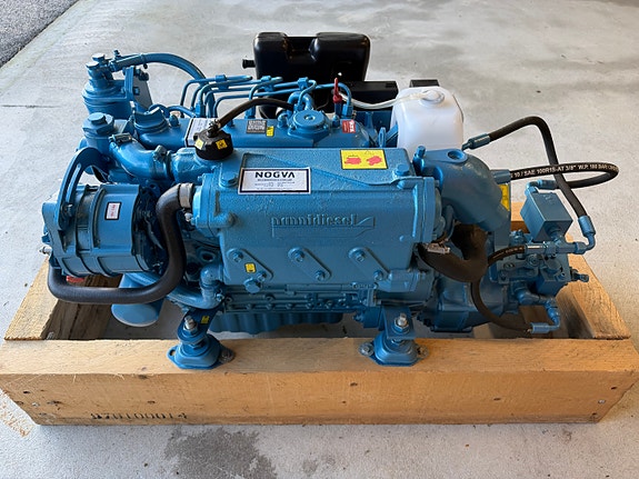 Nogva Nanni N34.38 med hydraulisk Twin Disc Gear TM345 med Slureventil 9 of 22