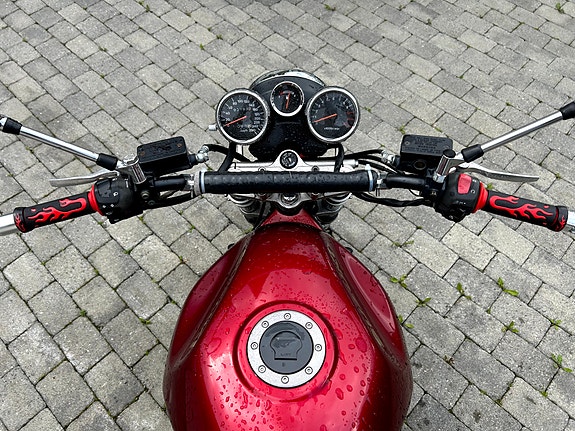 Suzuki GSF 1200 S Bandit 4 of 5