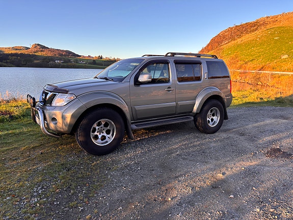 Nissan Pathfinder biler | FINN