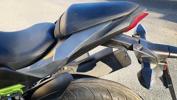 Kawasaki Z 125 12 of 17