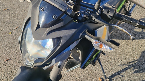 Kawasaki Z 125 9 of 17