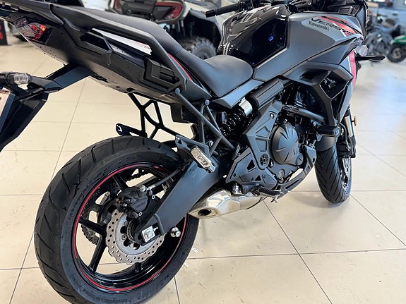 Kawasaki Versys 650 | fersk service |  nygaranti | masse utstyr ++ 7 of 14