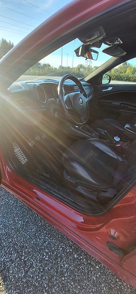Alfa Romeo Giulietta 9 of 14