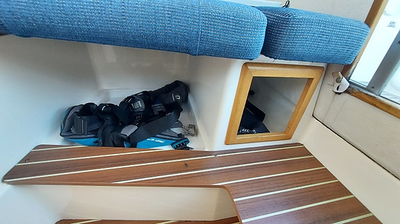 Bella 580C Pilothouse ( komplett pakke masse utstyr ) 10 of 23