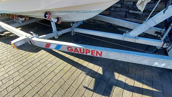 Bella 580C Pilothouse ( komplett pakke masse utstyr ) 21 of 23