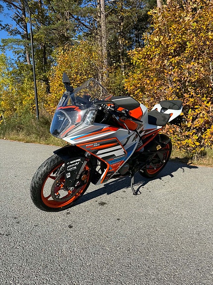 KTM RC 125 5 of 6