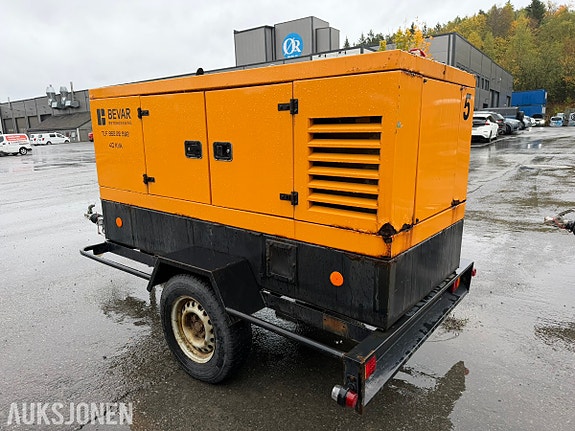 Andre 40 kVA dieselaggregat på tilhenger 3 of 26