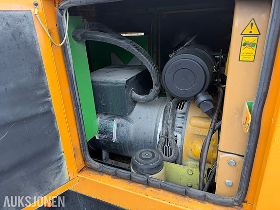 Andre 40 kVA dieselaggregat på tilhenger 12 of 26