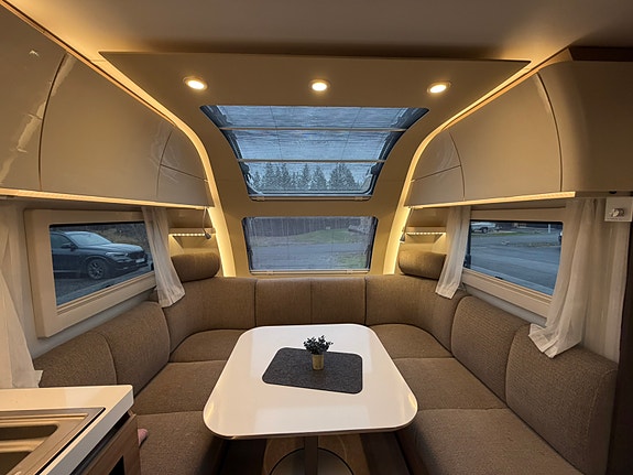 Adria ALPINA 763 UK 8 of 23