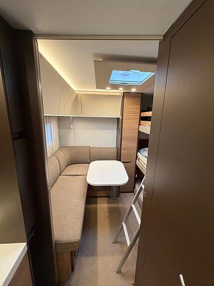 Adria ALPINA 763 UK 17 of 23