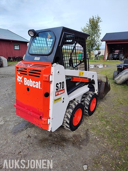 Bobcat S70 4 of 9