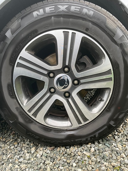 SsangYong Rodius 13 of 30