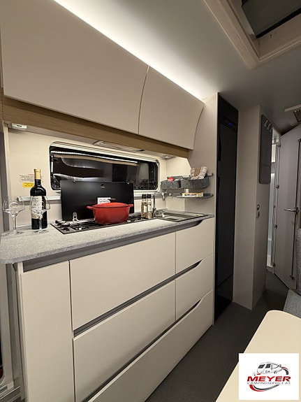 Adria Adora 573 PT Alde 3020 HE -Solcelle - 7 Sengeplasser! 30 of 30