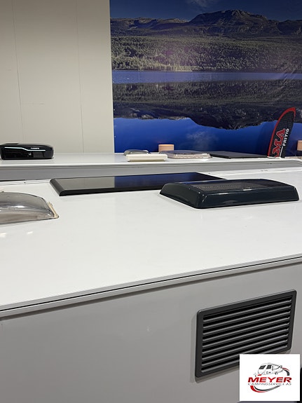 Adria Adora 573 PT Alde 3020 HE -Solcelle - 7 Sengeplasser! 15 of 30