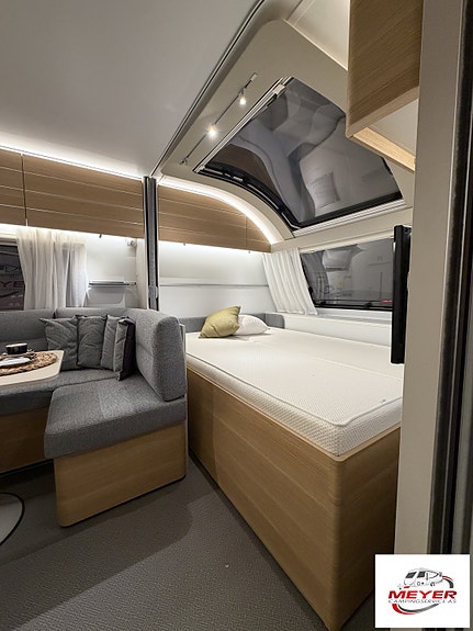 Adria Adora 573 PT Alde 3020 HE -Solcelle - 7 Sengeplasser! 23 of 30