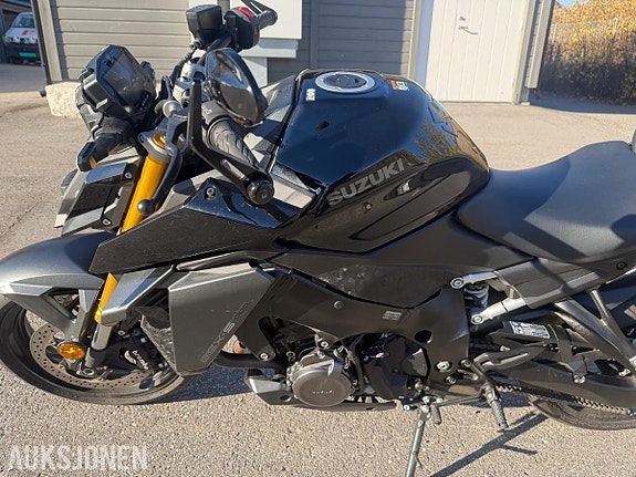 Suzuki GSX-S 1000 7 of 20