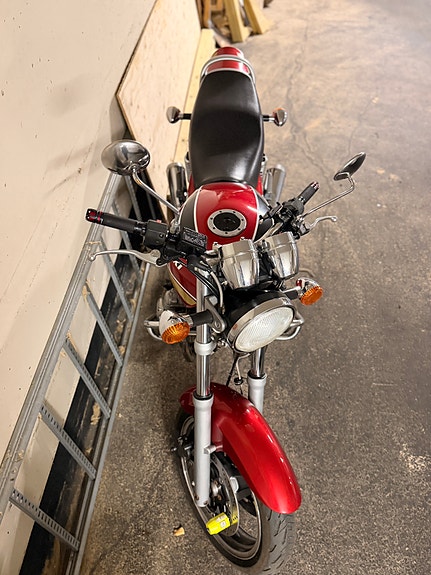 Kawasaki ZEPHYR 750 14 of 21