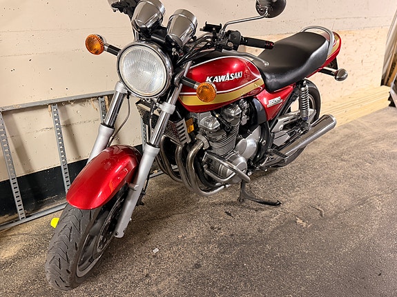Kawasaki ZEPHYR 750 12 of 21