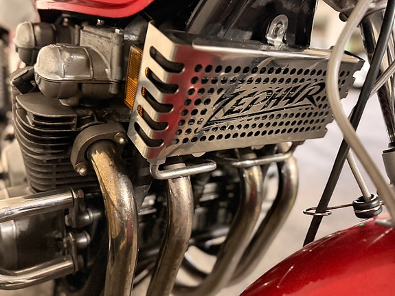 Kawasaki ZEPHYR 750 4 of 21