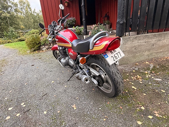 Kawasaki ZEPHYR 750 16 of 21