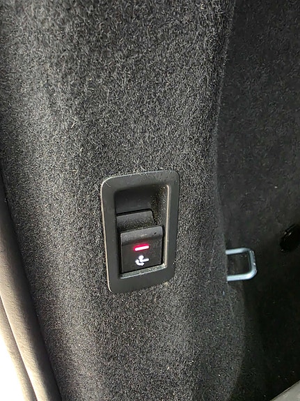 Audi Q4 e-tron 12 of 30