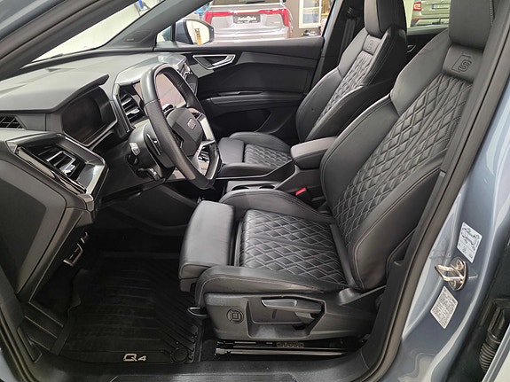 Audi Q4 e-tron 15 of 30
