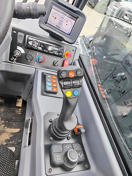 Bobcat TL25.60 8 of 10