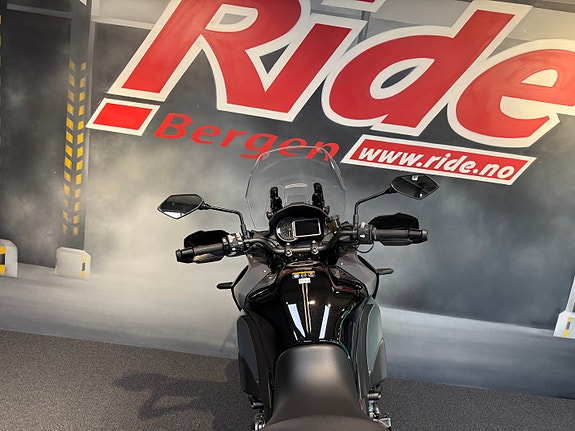 Kawasaki Versys 1000 SE 14 of 14