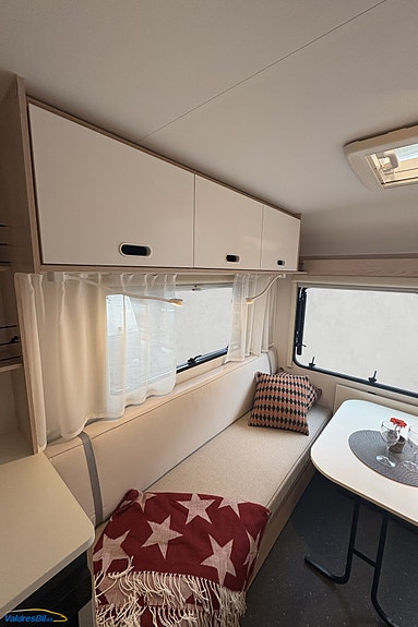 Adria Aviva 422 PY Plus /  Helt ny / Elbilvennlig  / Fast dobbeltseng 13 of 17