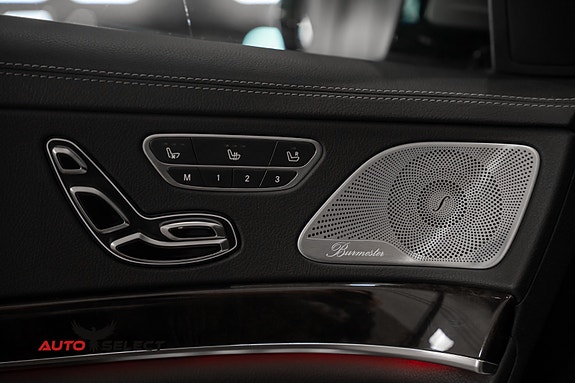 Mercedes-Benz S 500 28 of 30
