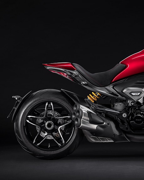 Ducati Xdiavel V4 8 of 12