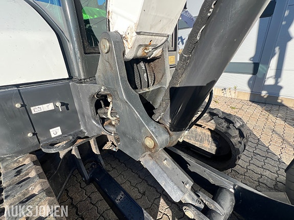 Bobcat E60 Rotortilt R2, sentralsmøring, fast puss 9 of 30