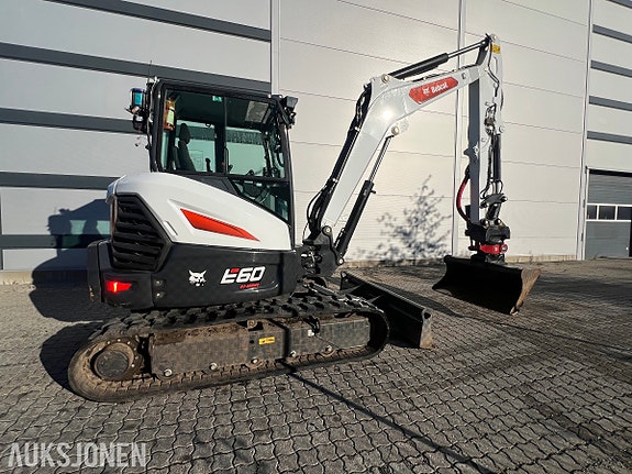 Bobcat E60 Rotortilt R2, sentralsmøring, fast puss 6 of 30