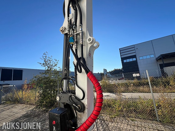 Bobcat E60 Rotortilt R2, sentralsmøring, fast puss 13 of 30