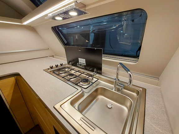 Adria Adora 613 HT 12 of 21