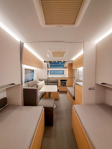 Adria Adora 613 HT 7 of 21