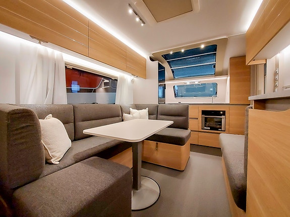 Adria Adora 613 HT 9 of 21