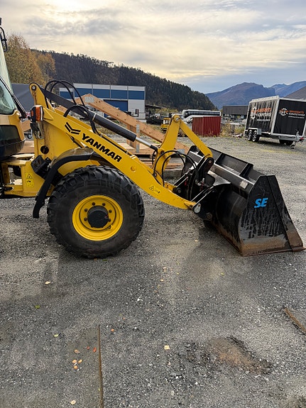 Yanmar V80 7 of 11