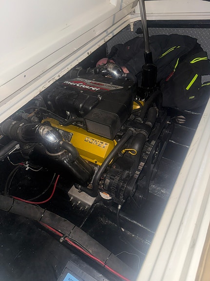 MerCruiser 502 til salgs 2 of 8