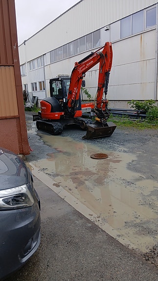 Kubota KX057-4 2 of 30
