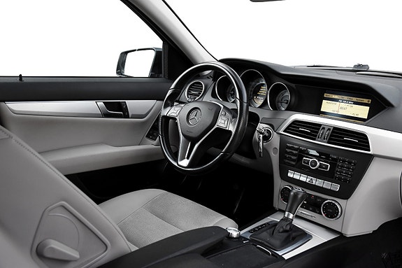 Mercedes-Benz C 200 d 17 of 26