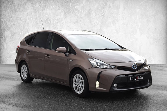 Toyota Prius+ 3 of 20