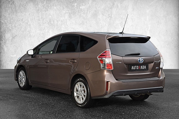 Toyota Prius+ 5 of 20